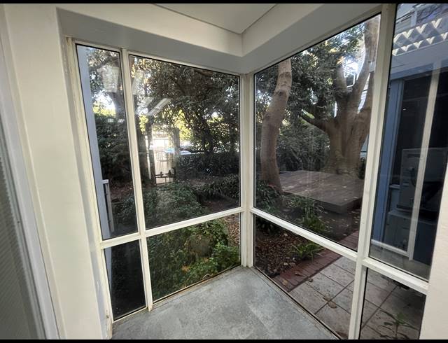115M² OFFICE TO LET IN MOUILLE POINT